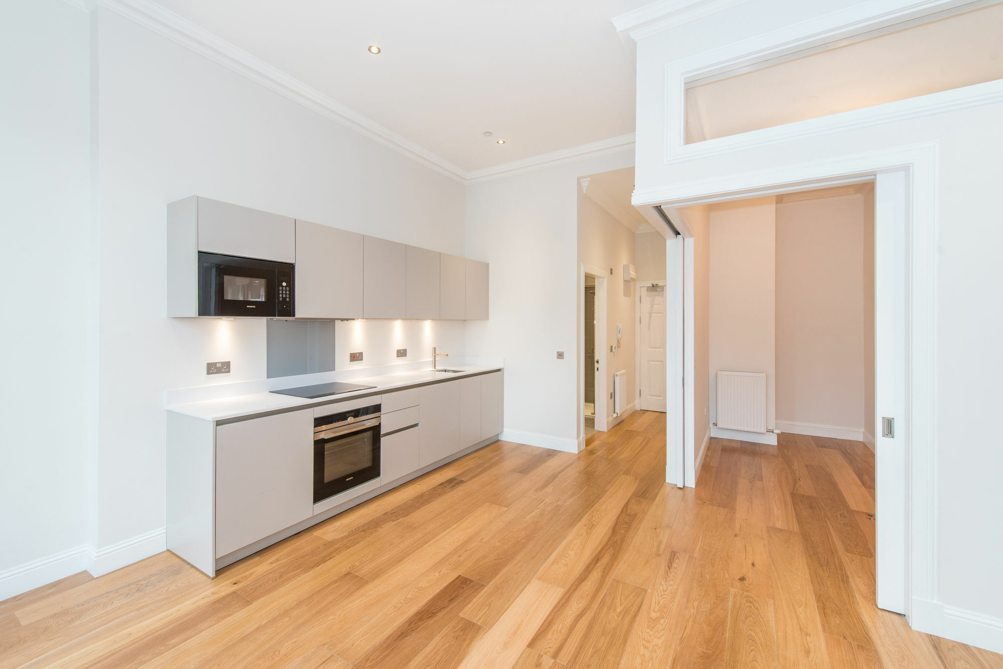 Apartment Destiny Scotland - Princes St Edinburgh