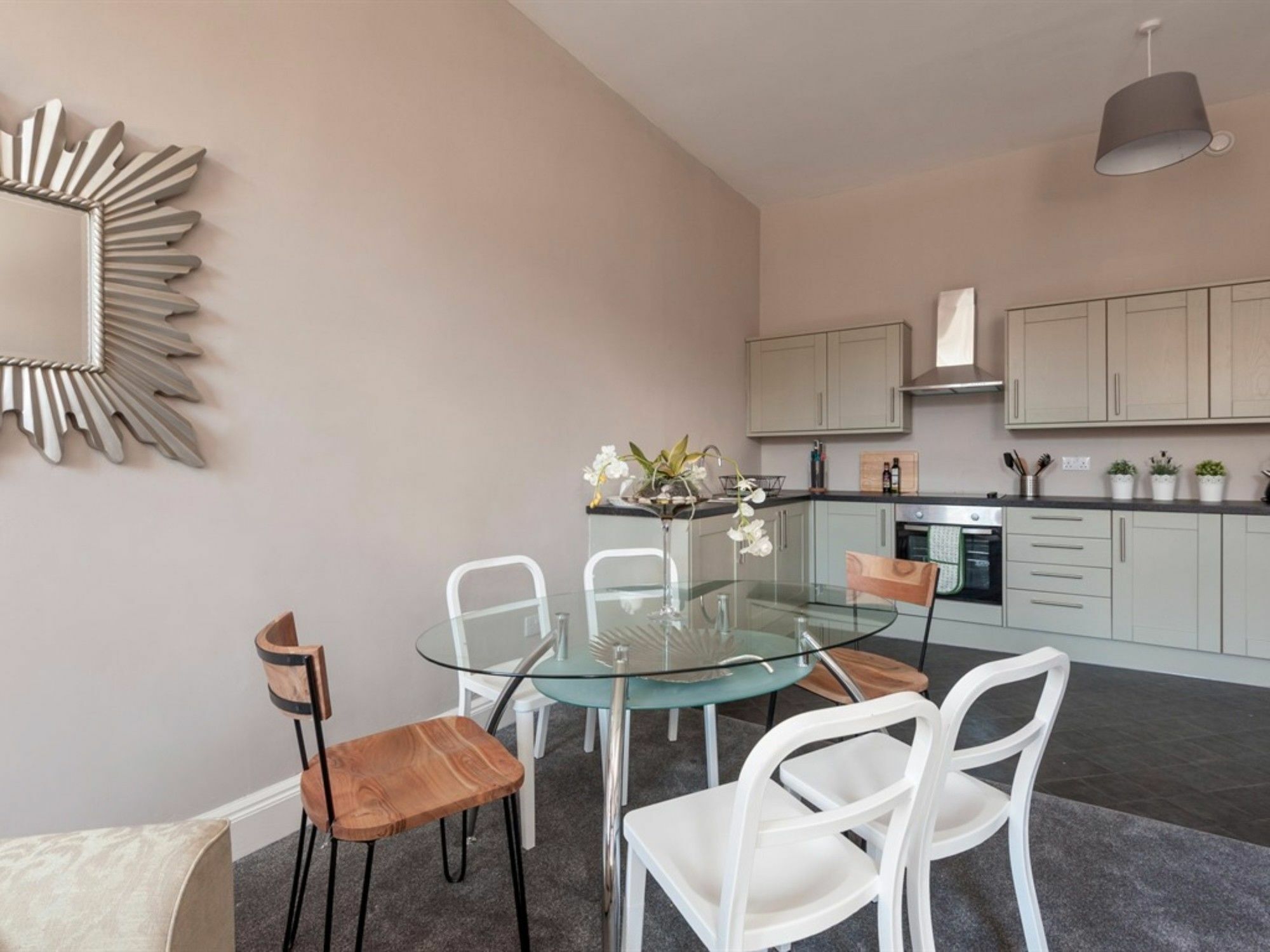 Cornerstone Apartment