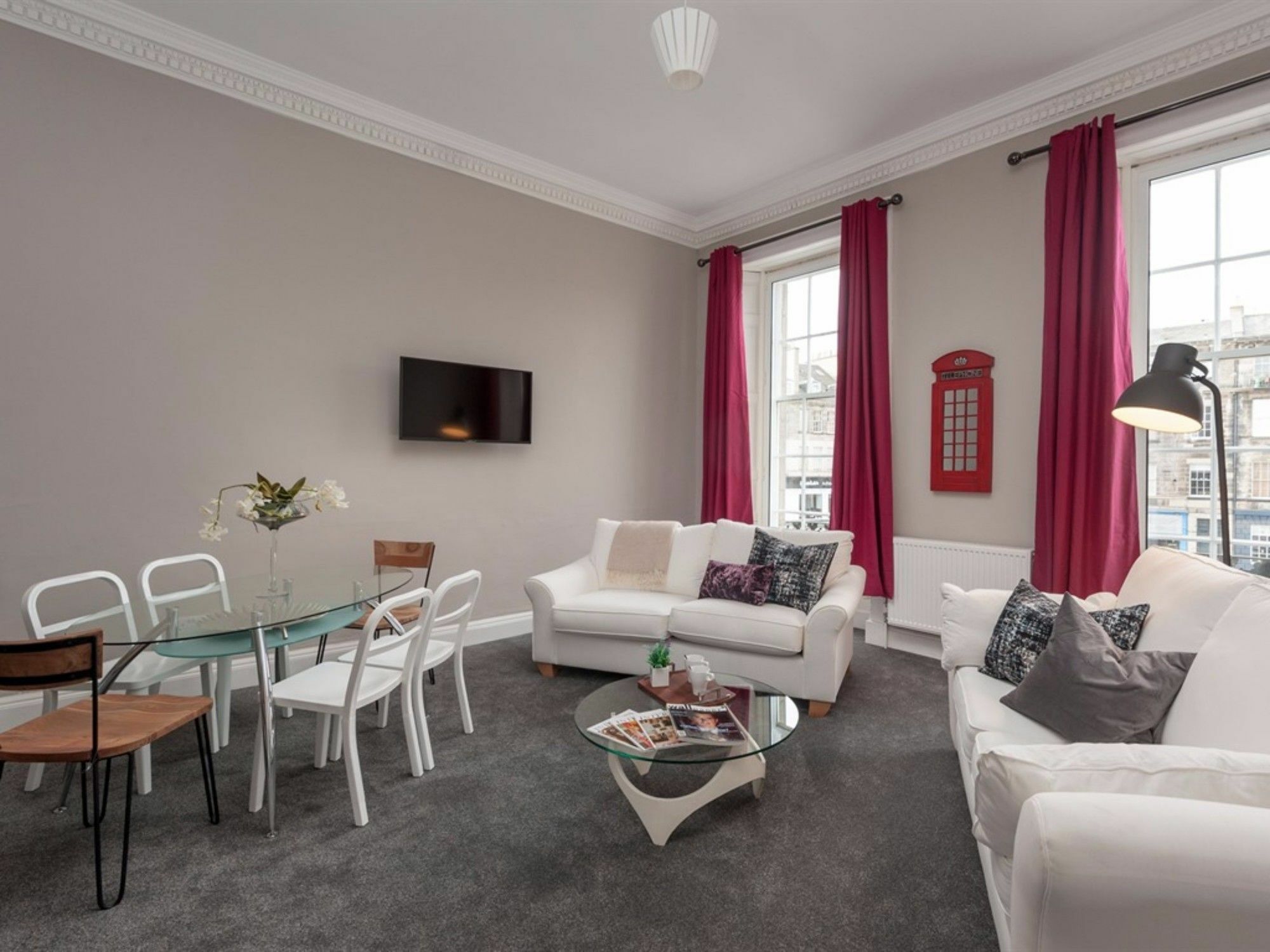 Cornerstone Apartment
