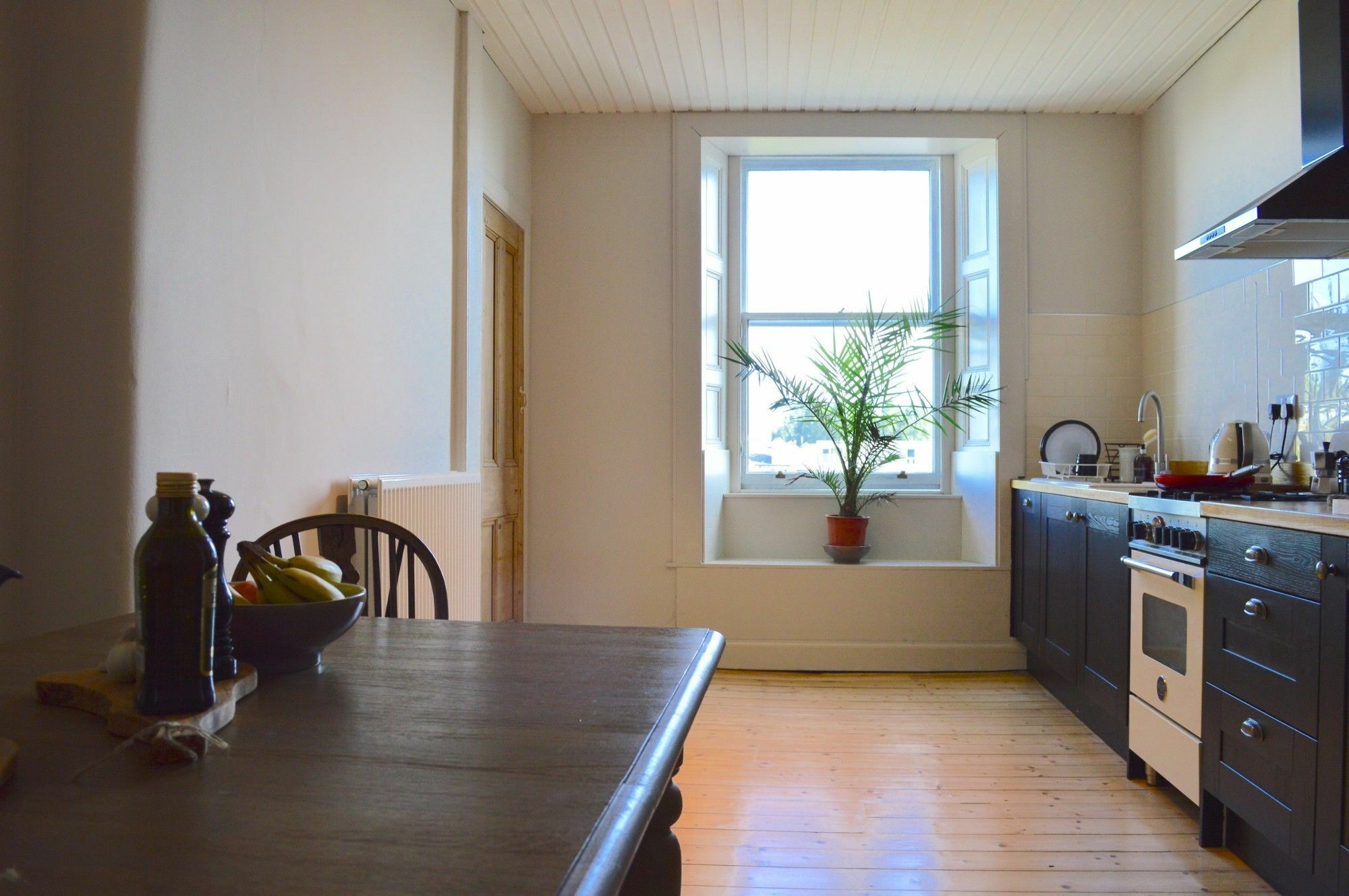 Sanctuary In The Scottish Capital, Sleeps 3 Guests Apartment *