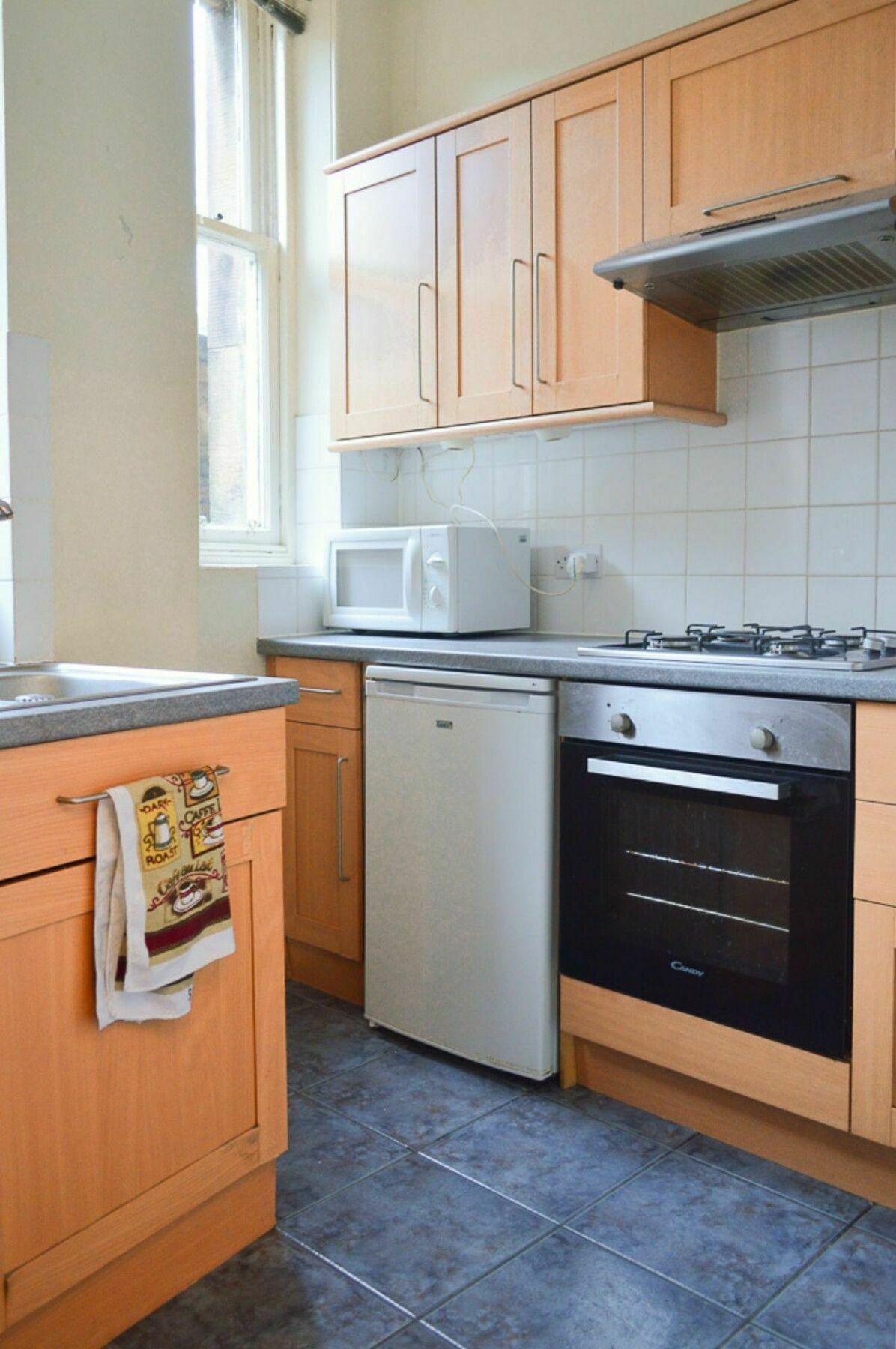 3 Bedroom Flat In Morningside
