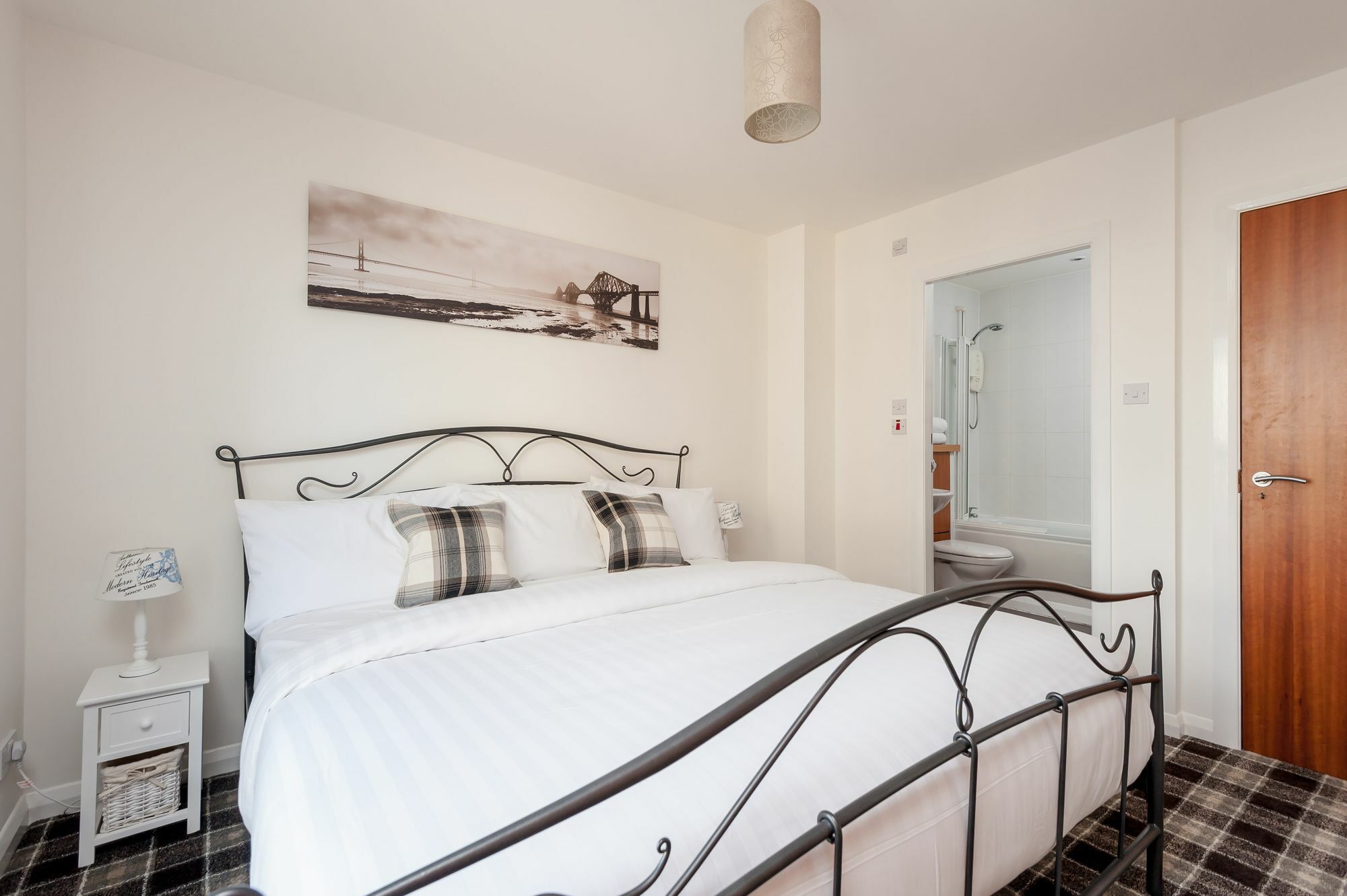 Britannia Quay Apartment Edinburgh
