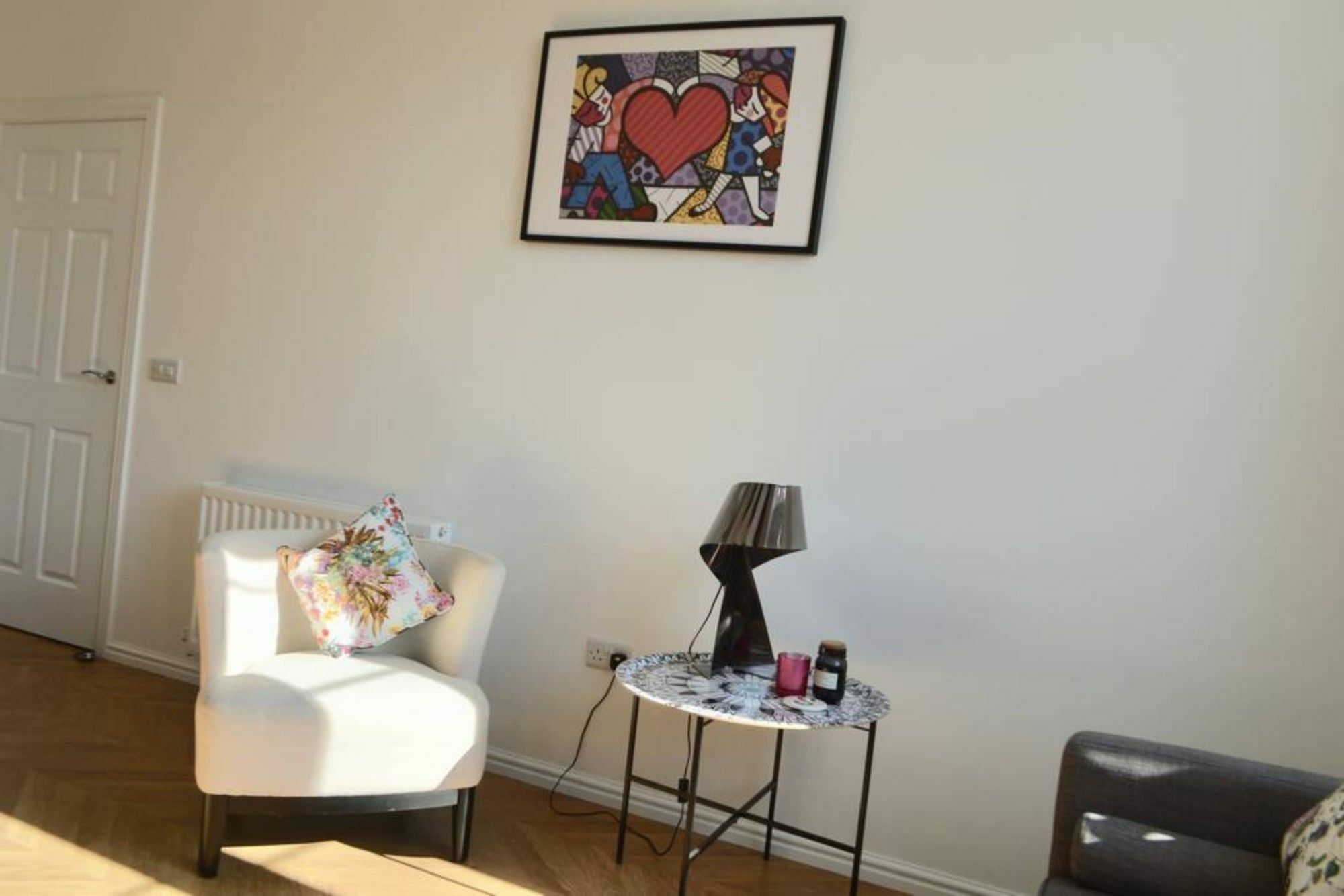 2 Bedroom In Pilton Edinburgh