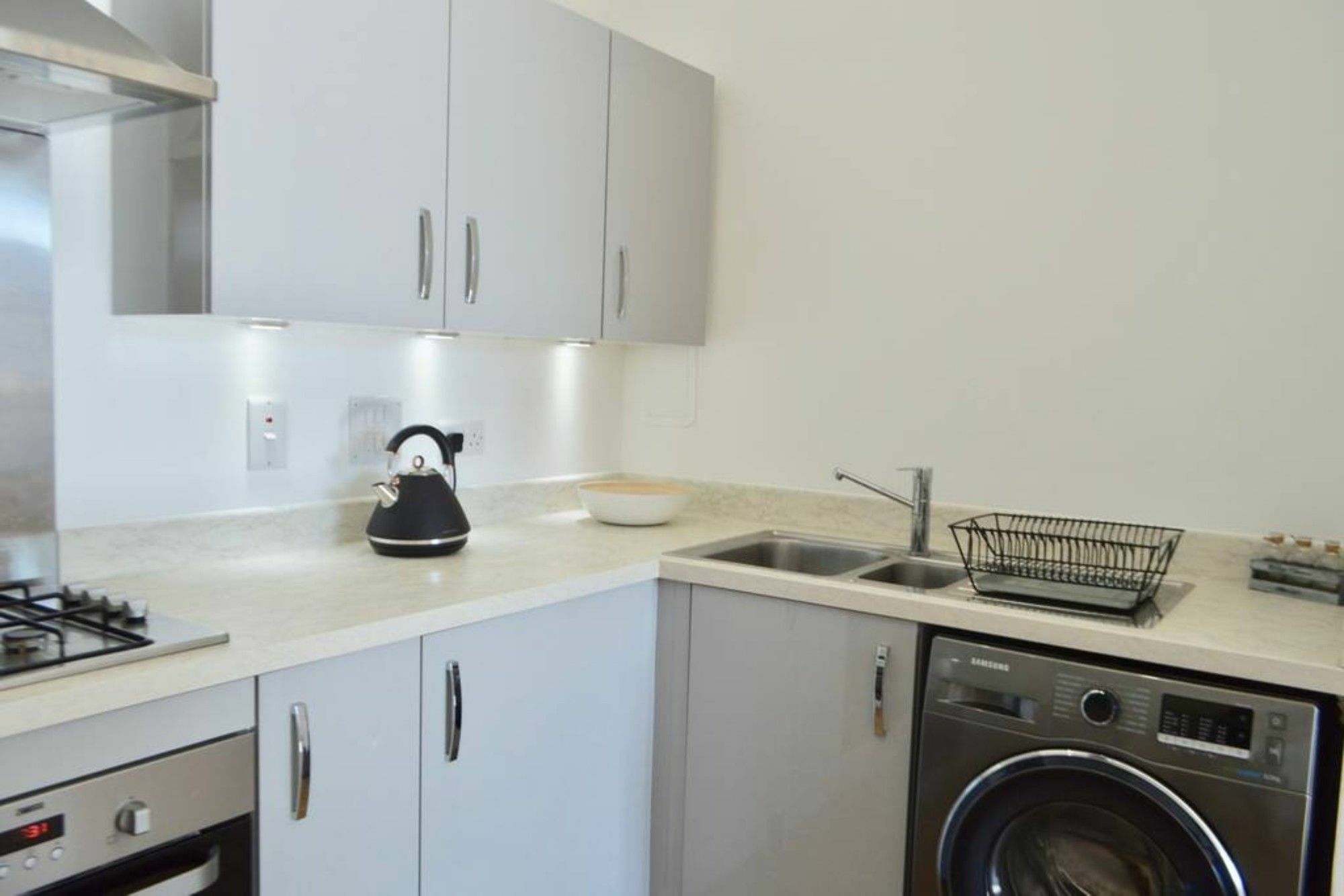 2 Bedroom In Pilton