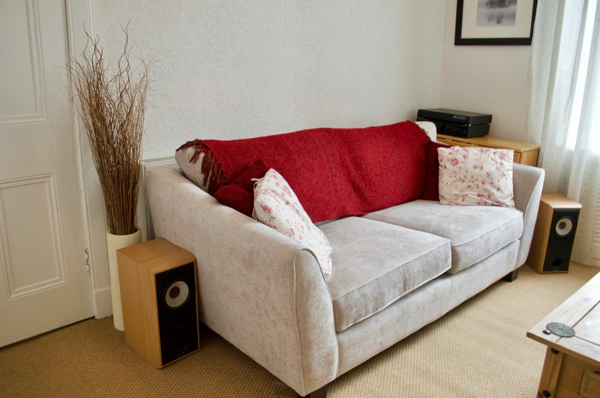 1 Bedroom Flat In Meadowbank * Edinburgh