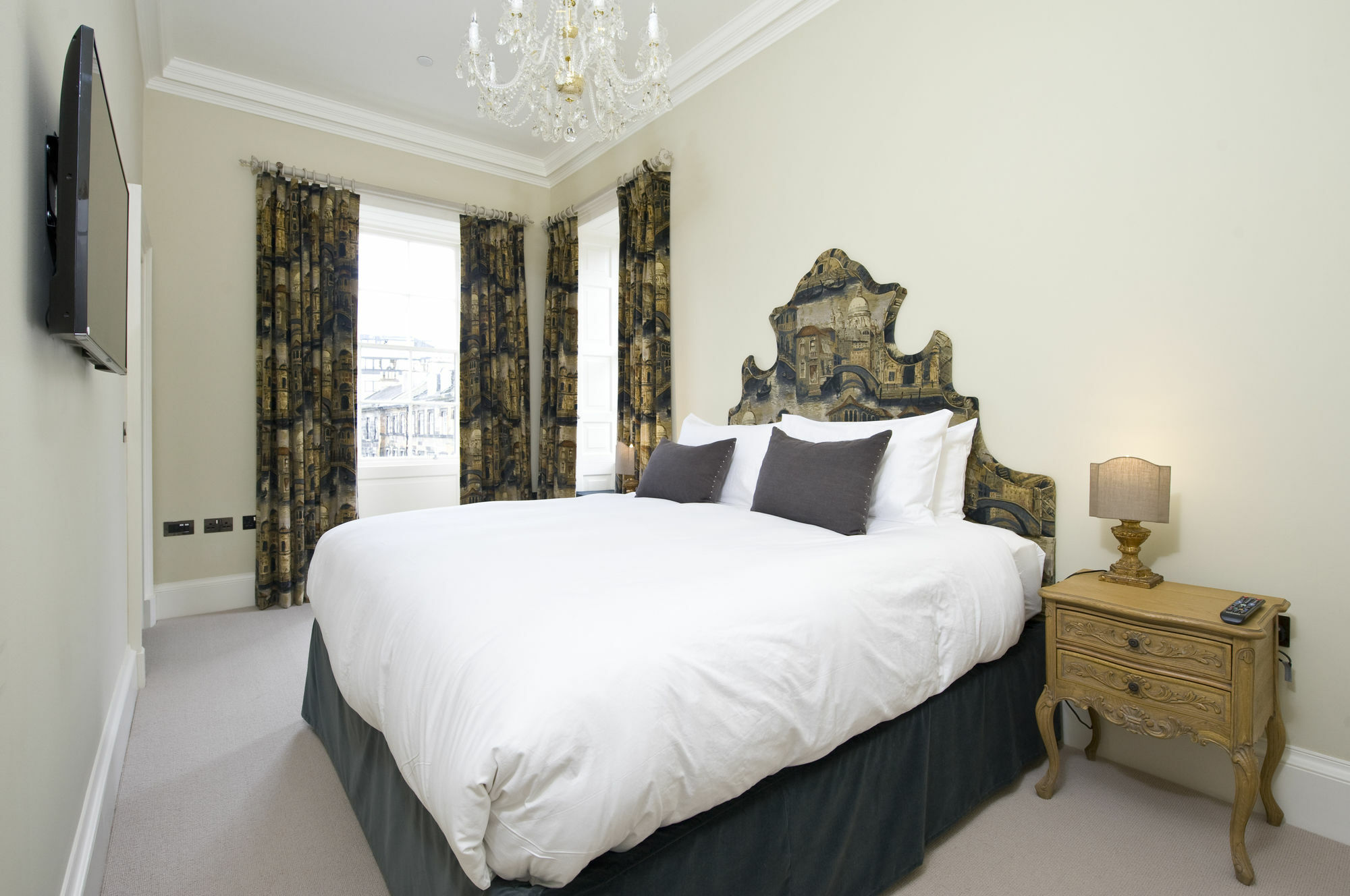 Destiny Scotland - Rutland Apartment