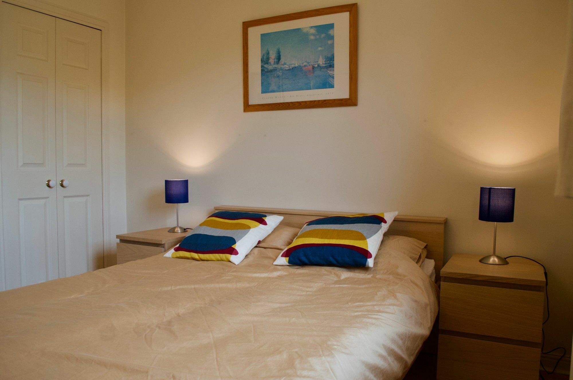 Bright 1 Bedroom In