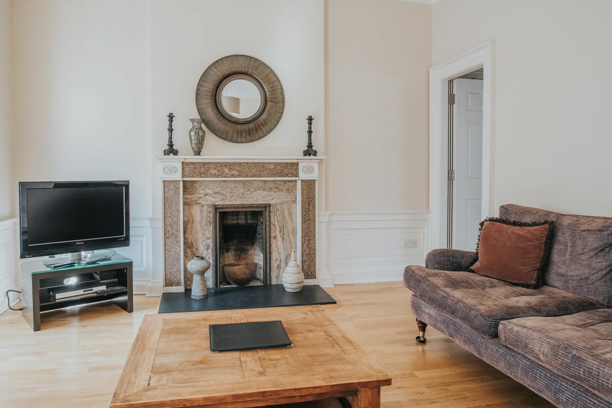 Reizand Apartments, Young St Apartment Edinburgh