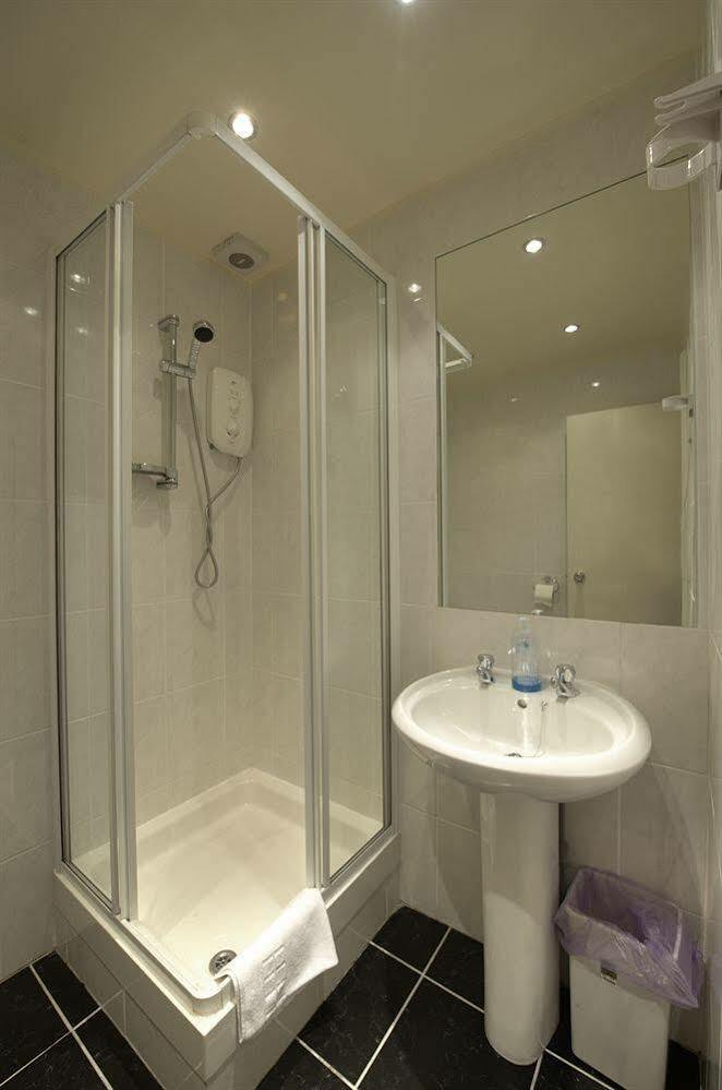 City Guest House 3*