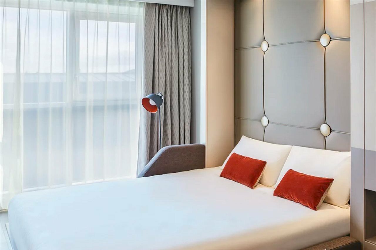 Adagio Royal Mile 4* Edinburgh