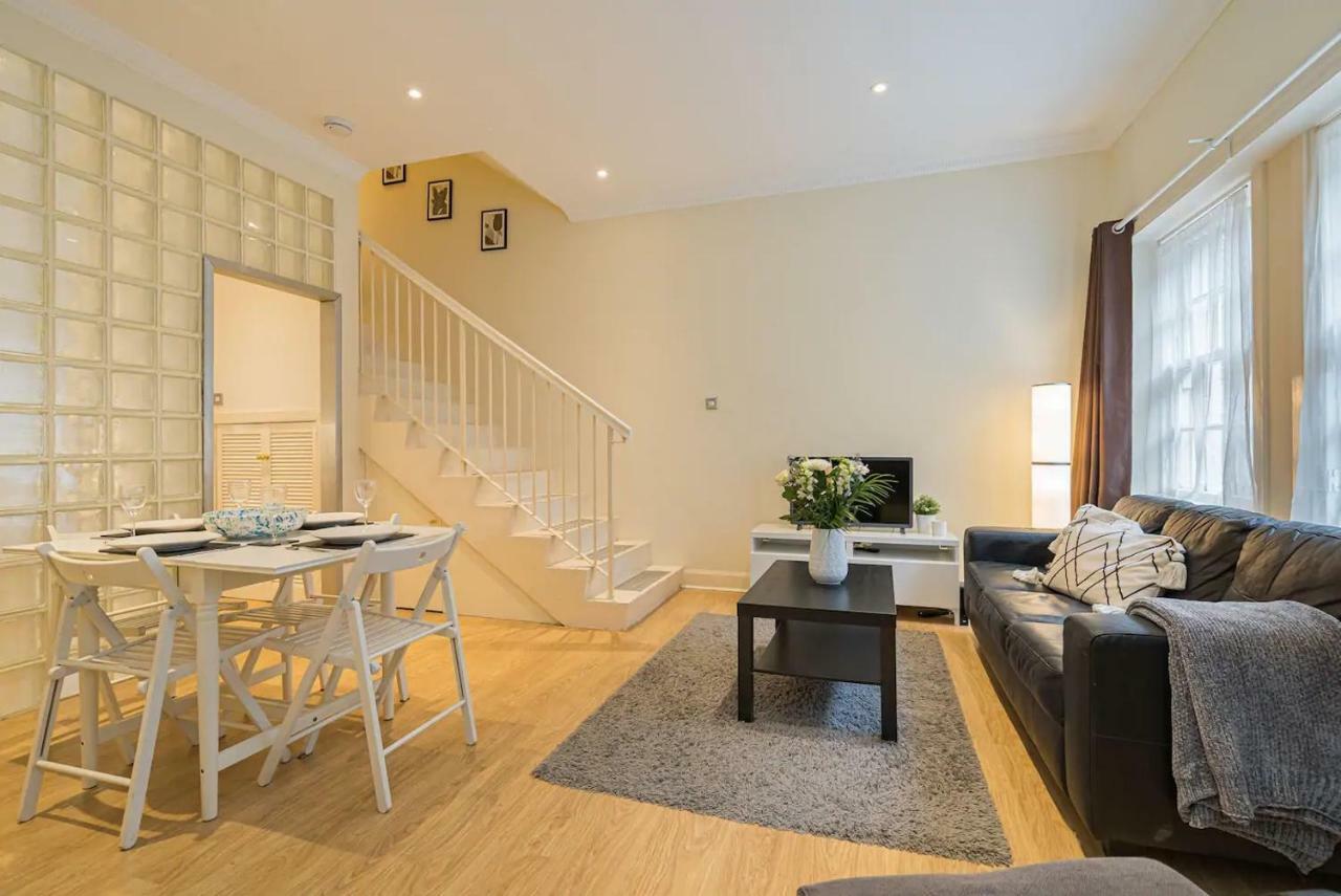 2br Grassmarket With Castle View EDI