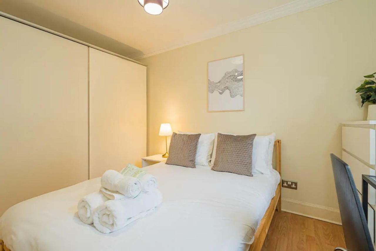 2br Grassmarket With Castle View EDI