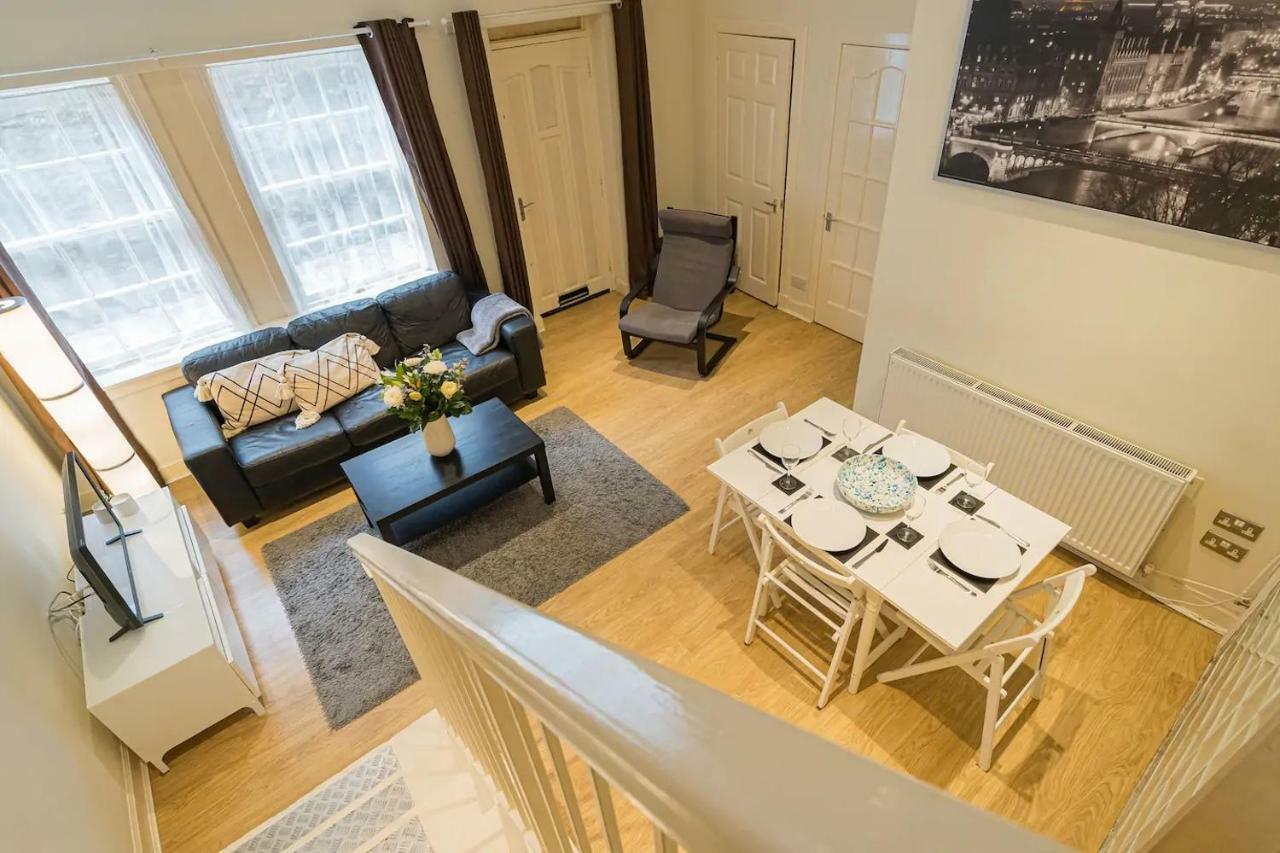 2br Grassmarket With Castle View Apartment Edinburgh