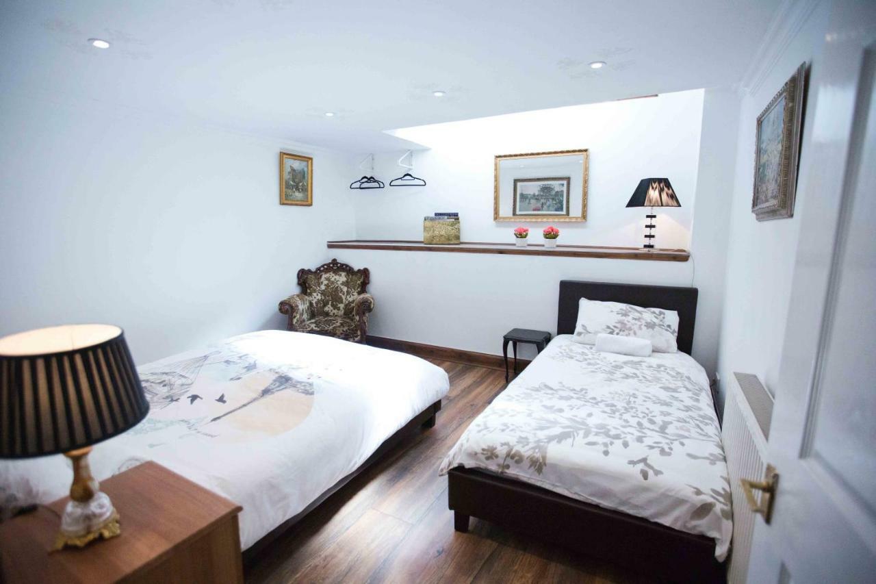 Apartment Spacious Over Two Floors