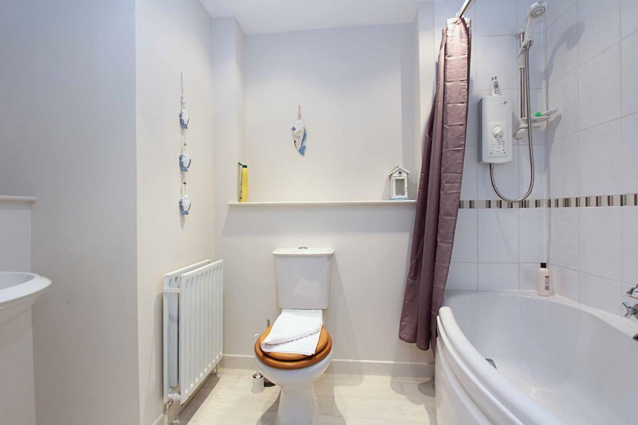 Coburg Street Apartment
