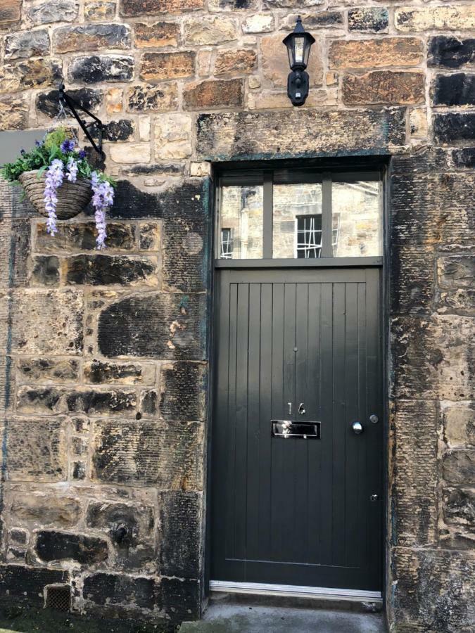 The Cumberland Mews