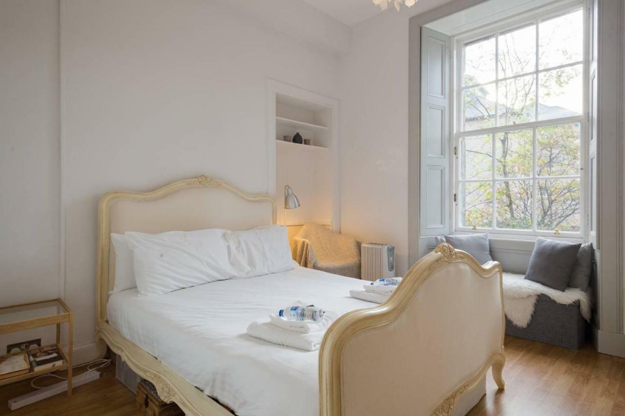 Henderson Row - Cosy New Town Apt 10 Minutes Walk From Princes St