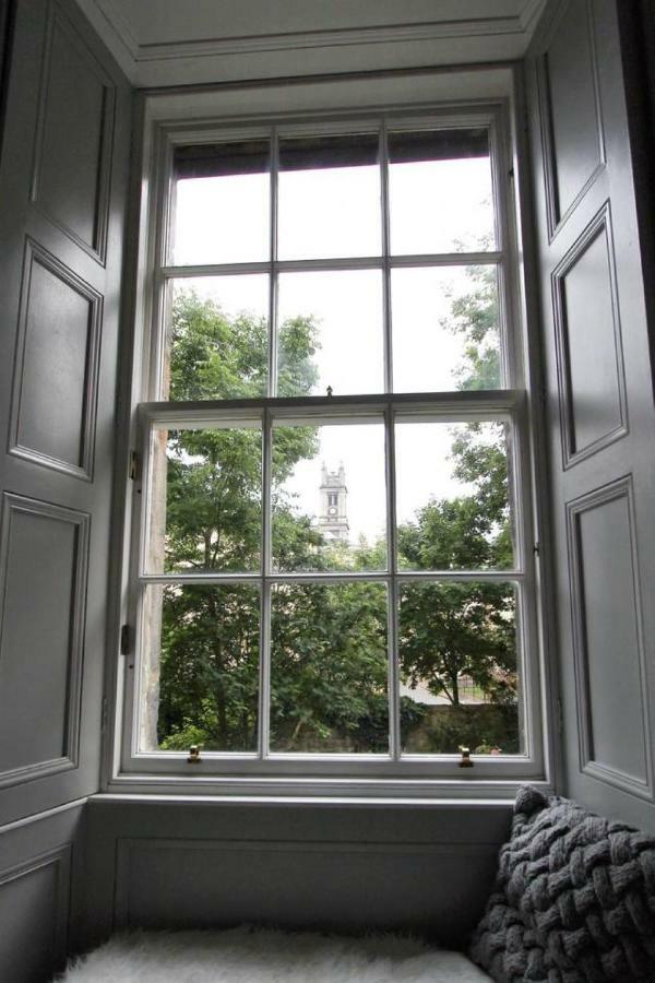 Henderson Row - Cosy New Town Apt 10 Minutes Walk From Princes St *