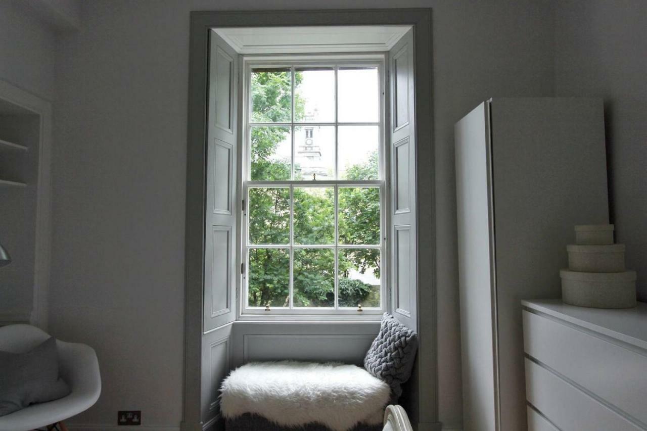 Henderson Row - Cosy New Town Apt 10 Minutes Walk From Princes St *