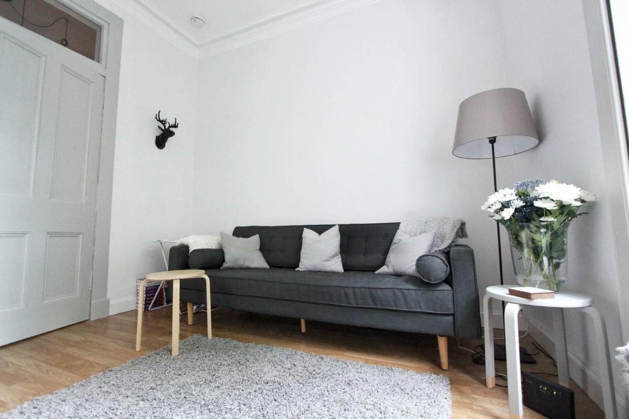 Henderson Row - Cosy New Town Apt 10 Minutes Walk From Princes St Apartment