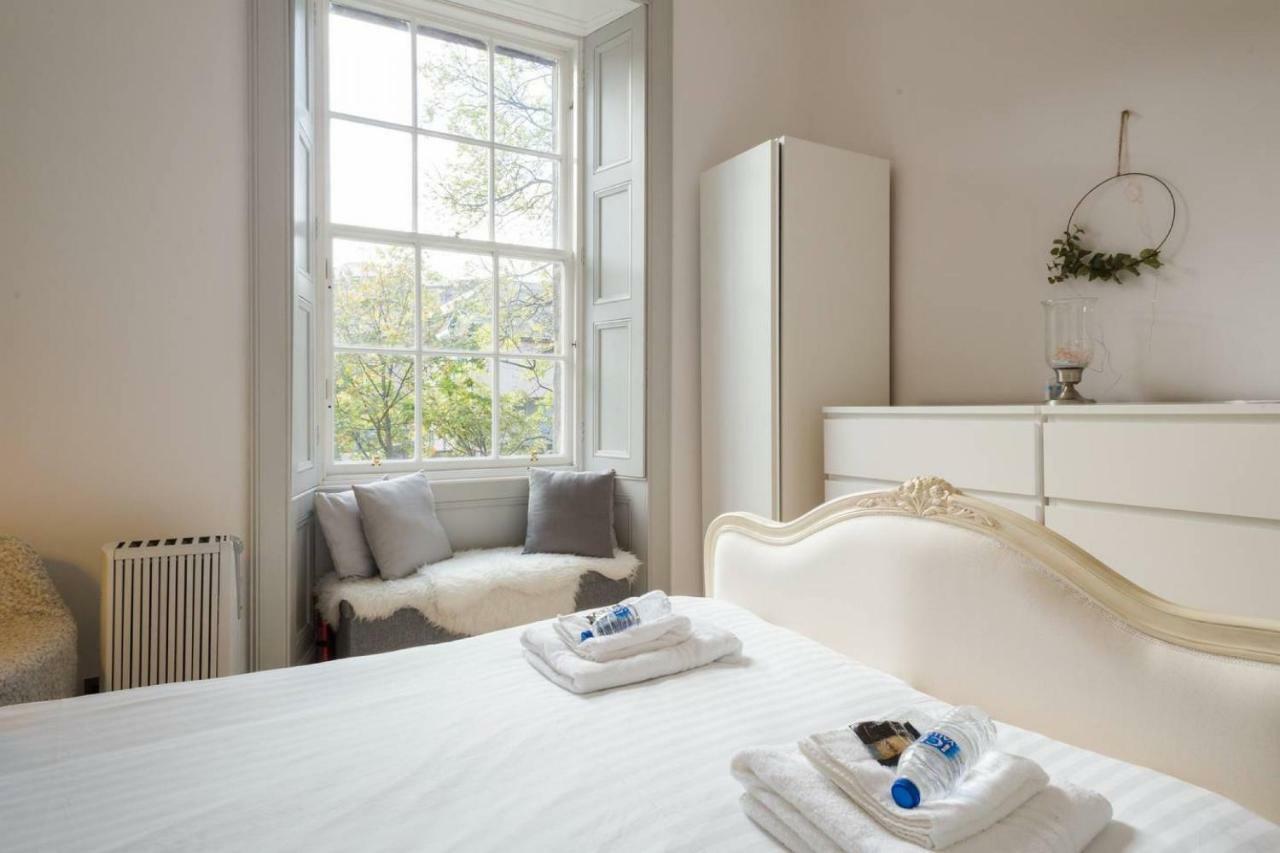 Henderson Row - Cosy New Town Apt 10 Minutes Walk From Princes St