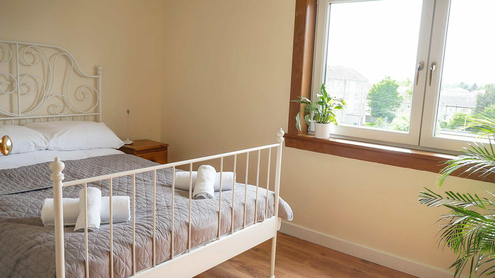 Newly Refurbished Flat Free Parking Wifi * Edinburgh