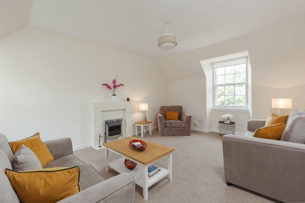 Historic Dean Village Apartment