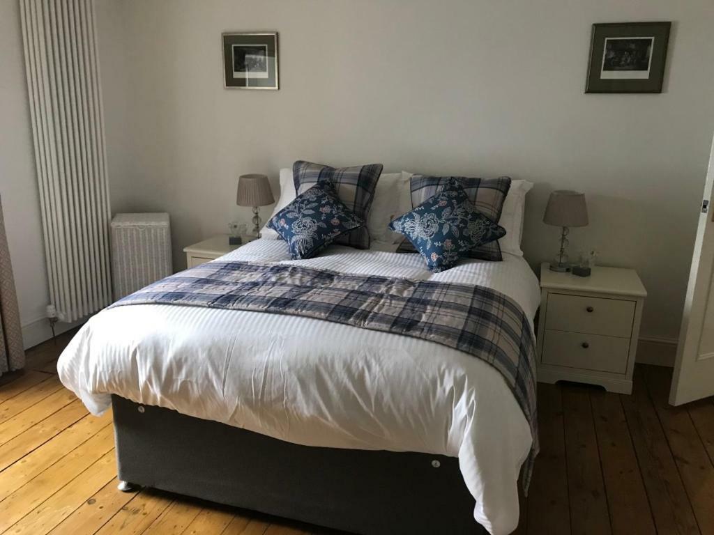 Luxury City Centre Penthouse * Edinburgh
