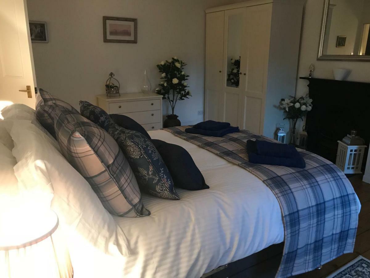 Luxury City Centre Penthouse * Edinburgh