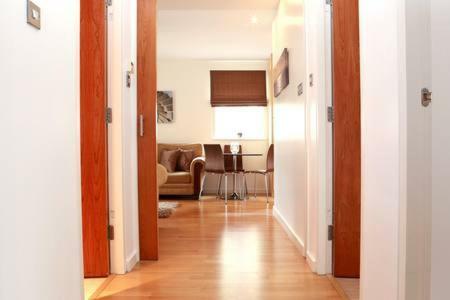 The Park - Holyrood Road With Free Parking Apartment Edinburgh