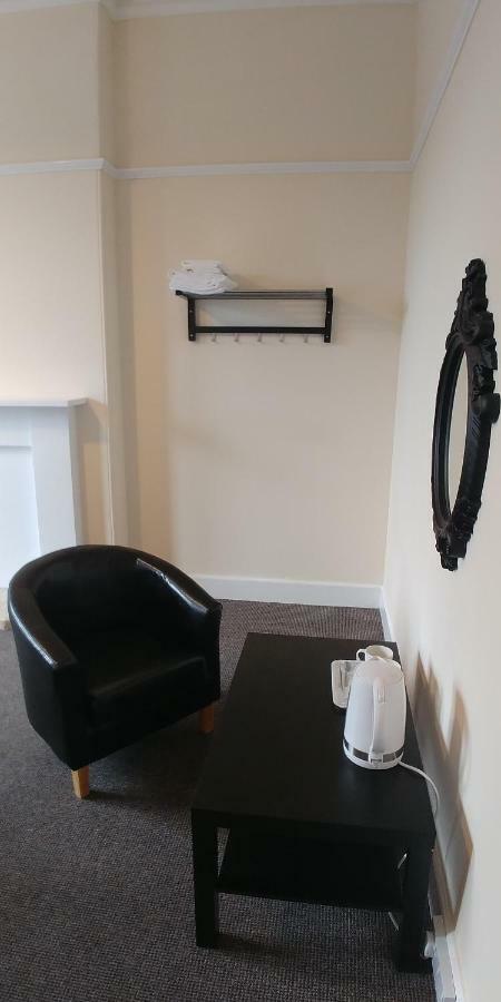 Mayfair Guest house *