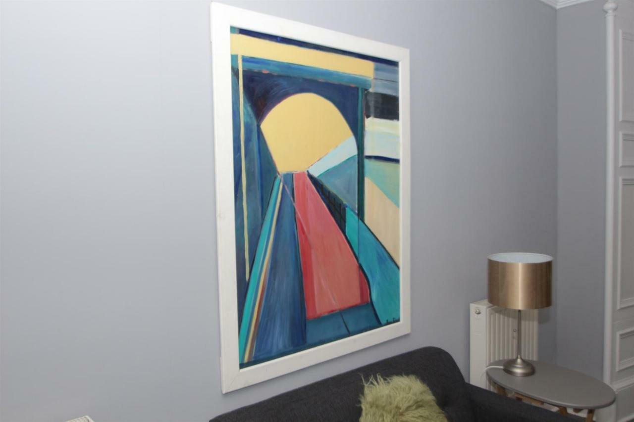 43 Flat 9 Montgomery Street Apartment