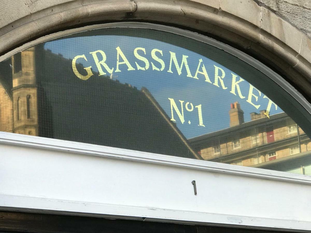 No 1 Grassmarket Old Town Apartment Edinburgh