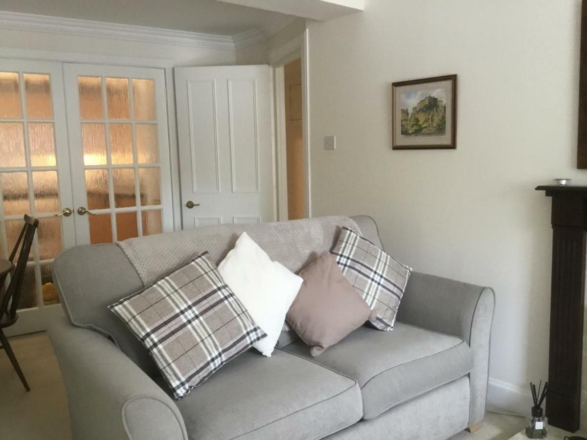 No 1 Grassmarket Old Town Apartment Edinburgh