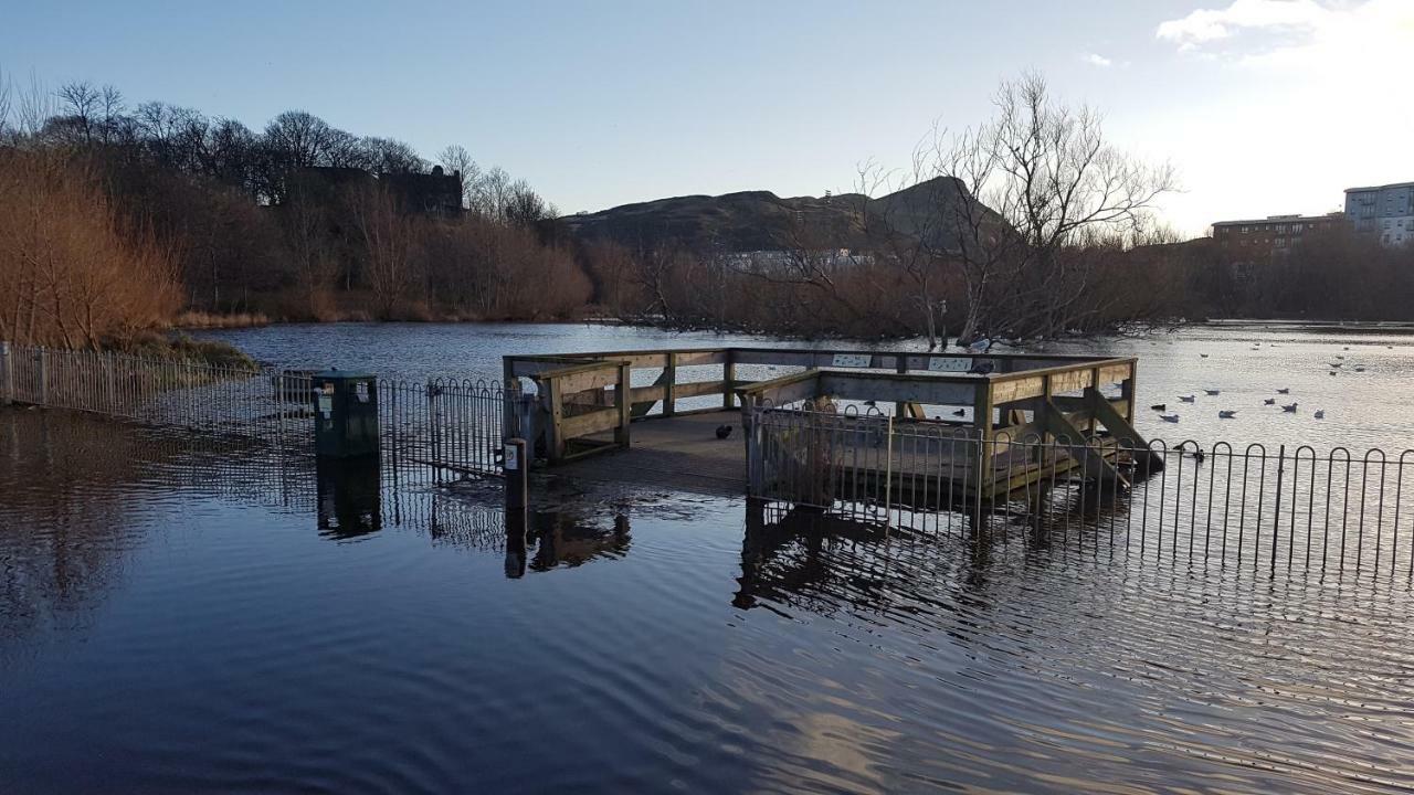 Lochend - Stunning View Apartment EDI