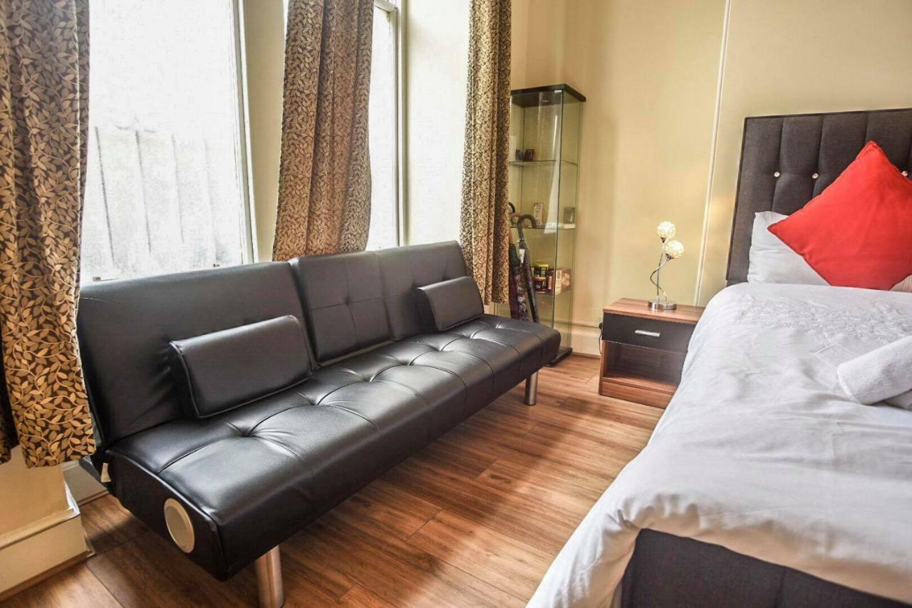 Ground Floor Centre Flat Close To Princess Street Apartment Edinburgh