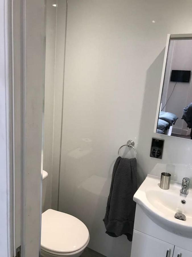 Apartment Central Lothian Road Sleeps Upto 16