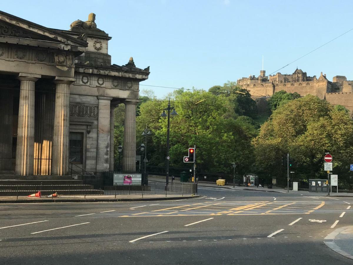 No 1 Grassmarket Old Town Apartment Edinburgh