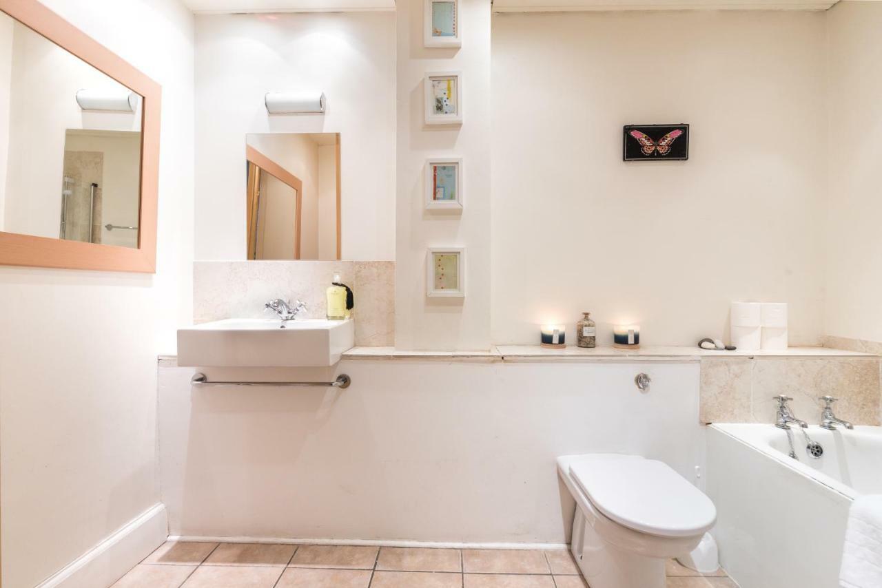 Grand & Spacious With Wifi Apartment Edinburgh