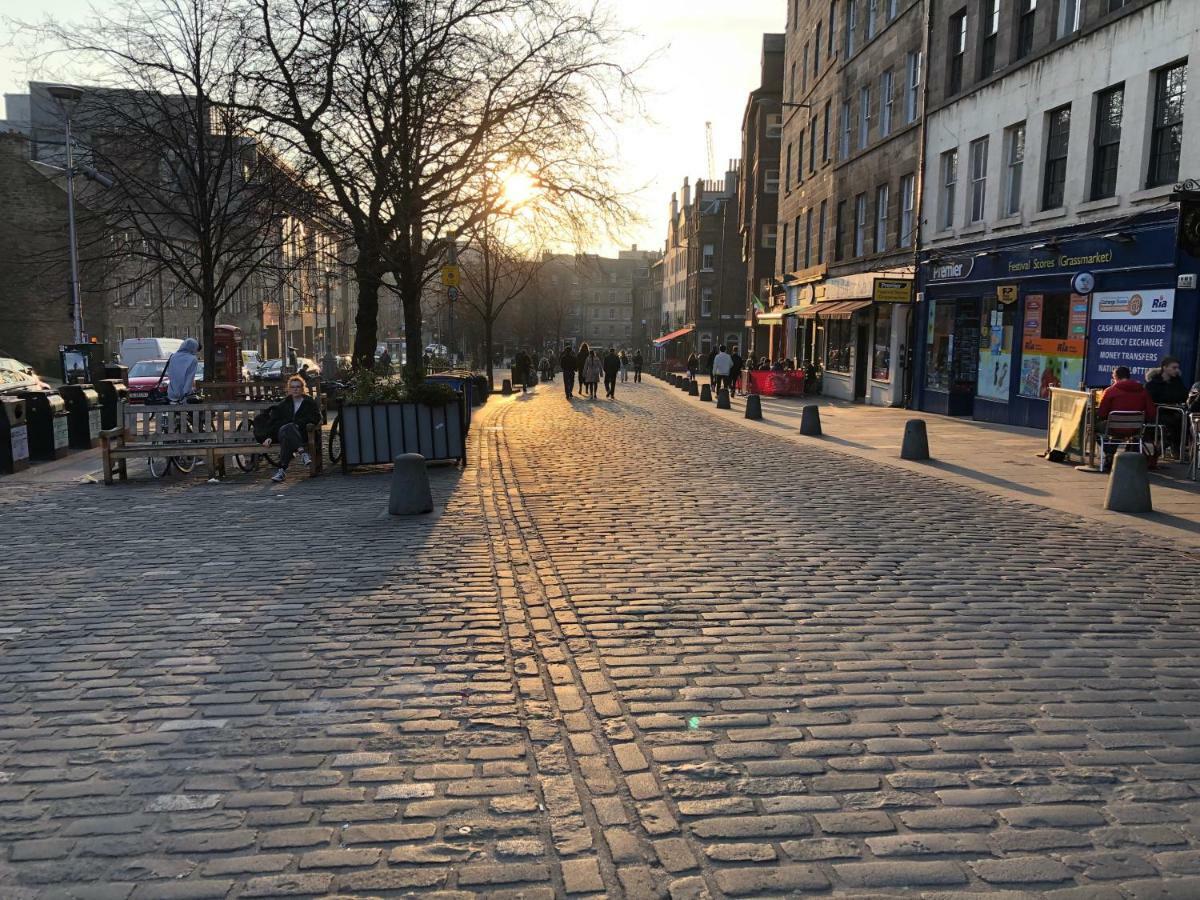 No 1 Grassmarket Old Town * Edinburgh