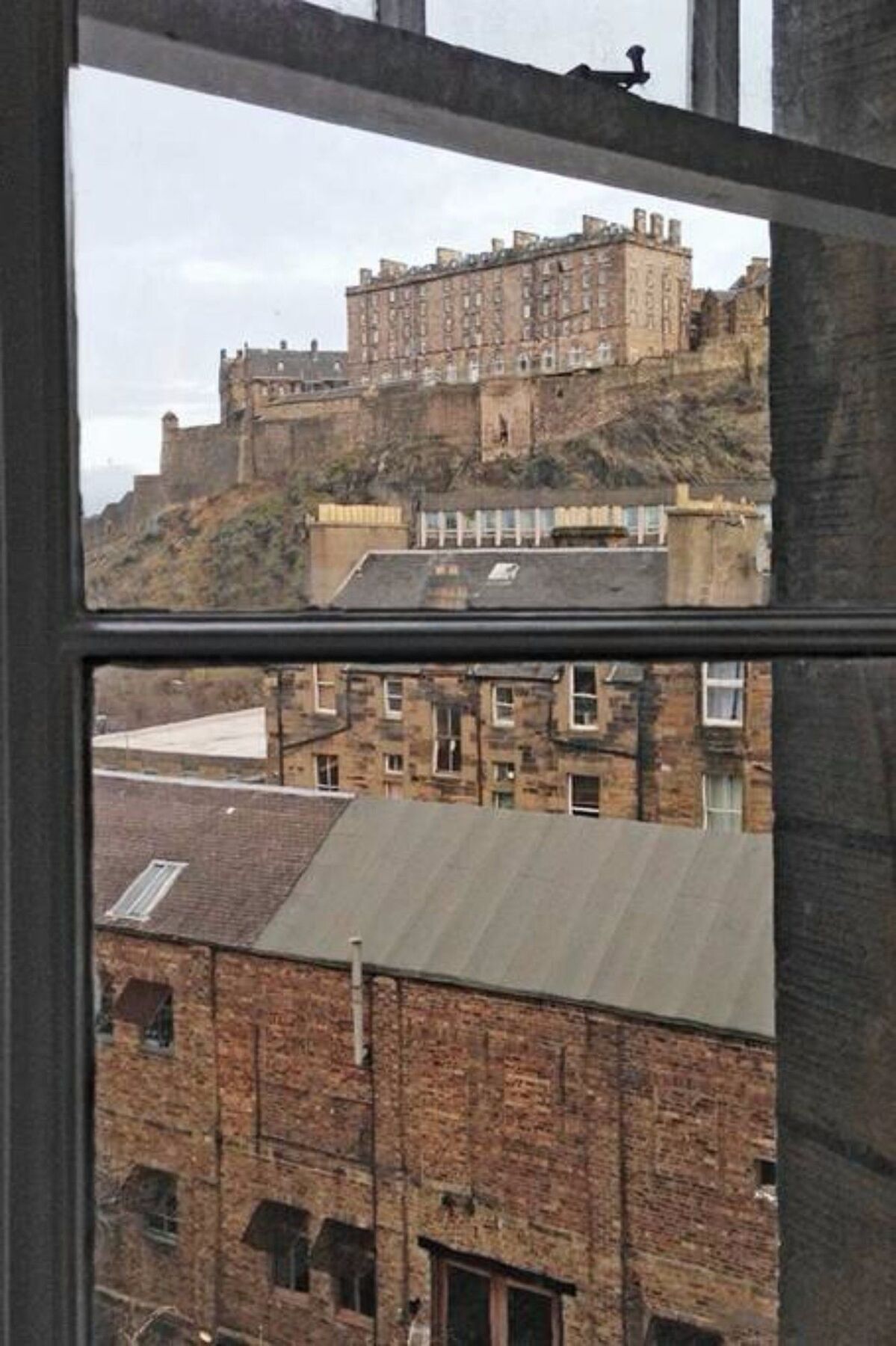 1 Bedroom Flat With Castle View Apartment Edinburgh