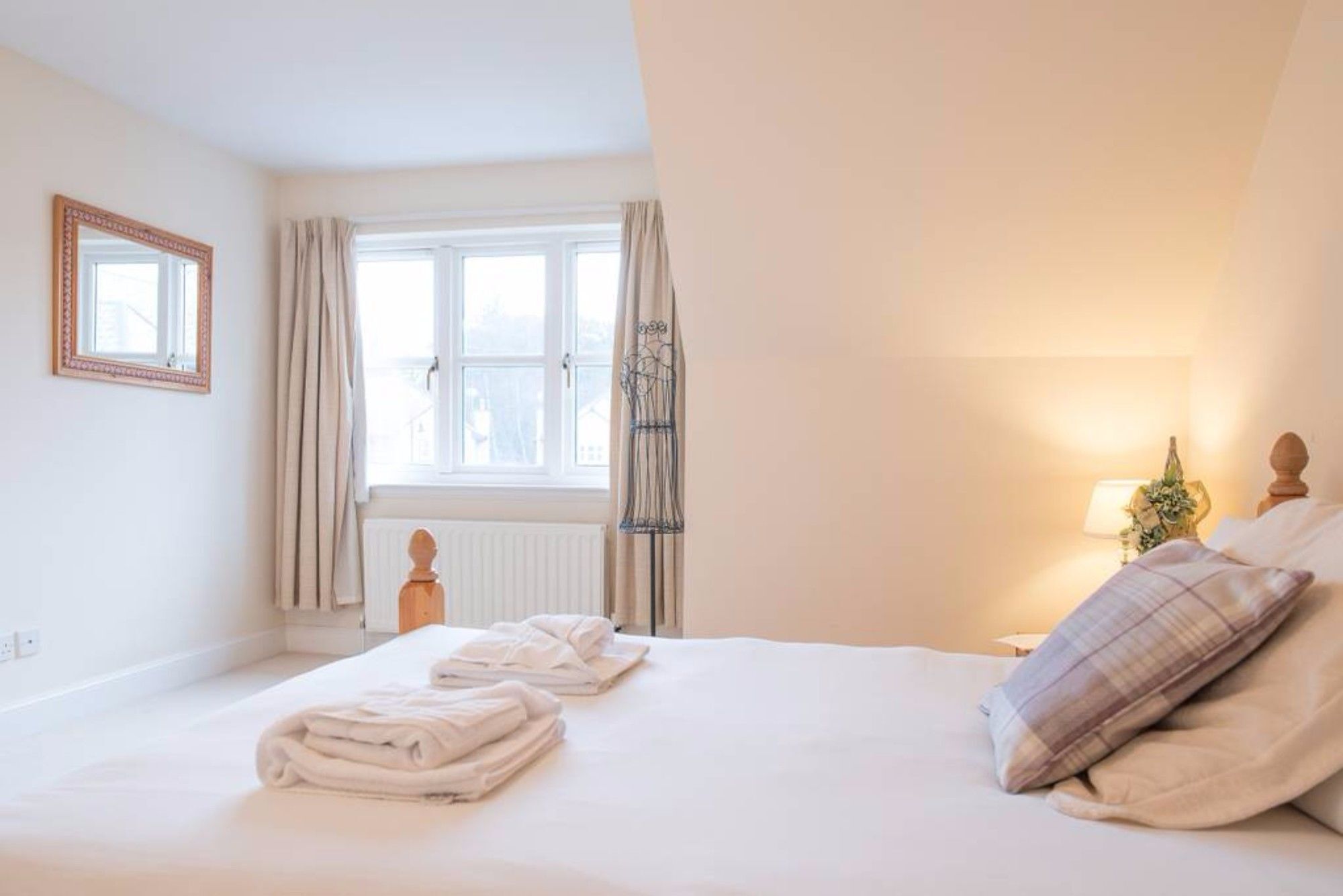 Apartment 5 Bedroom House With Free Parking