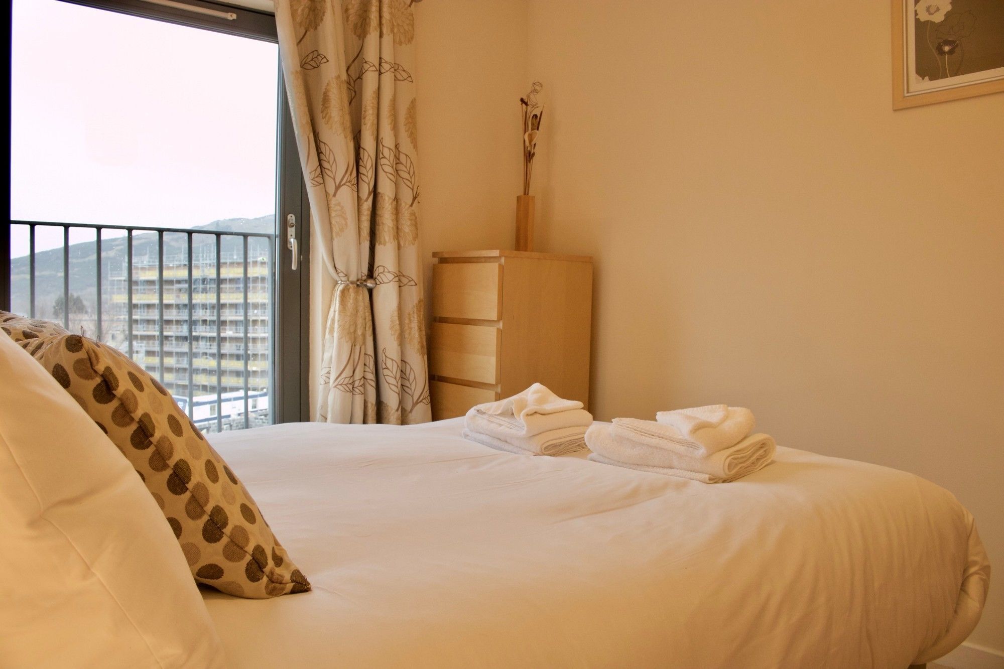 3 Bedroom Duplex In Apartment