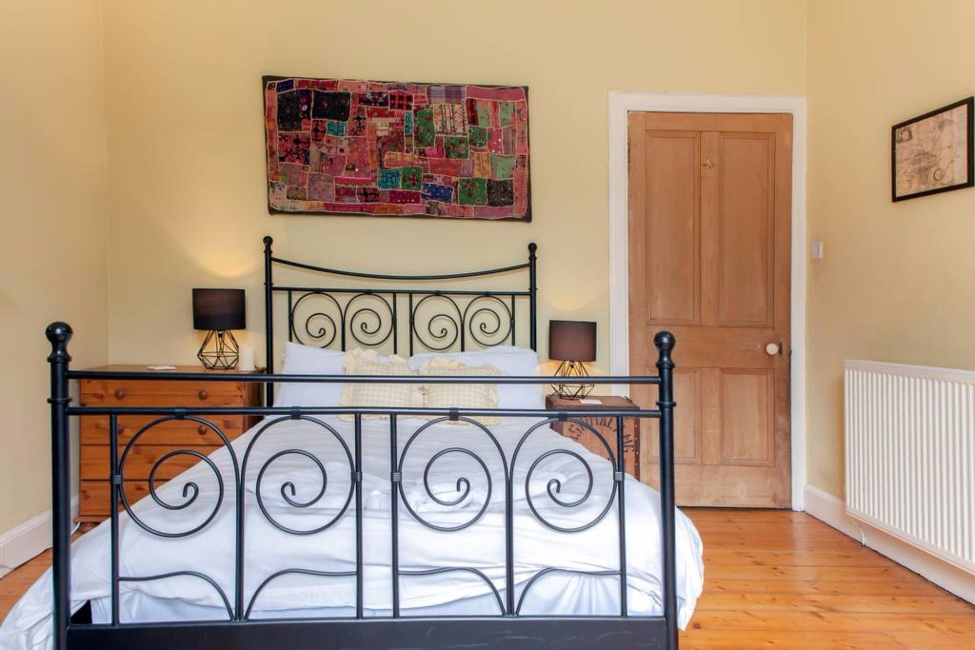 Apartment 4 Bedroom Near The Meadows