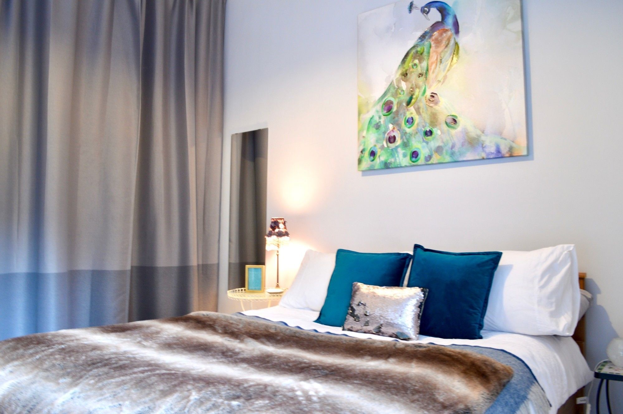 1 Bedroom Flat In Apartment *