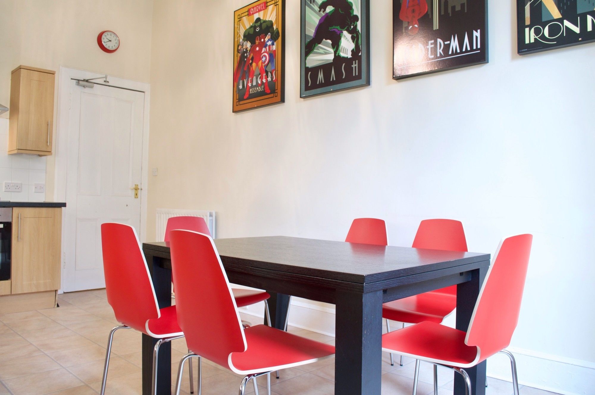 3 Bedroom Accommodates 8 Apartment Edinburgh