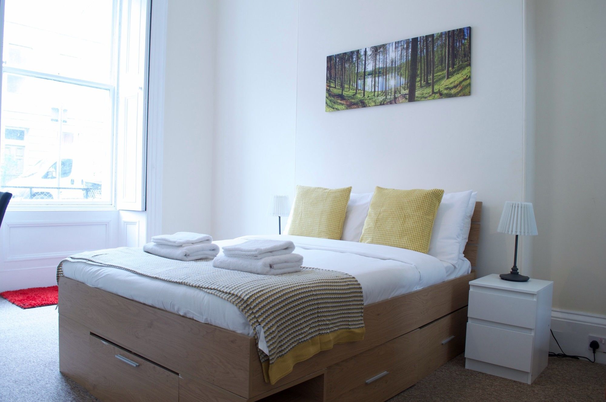 3 Bedroom Accommodates 8 Apartment