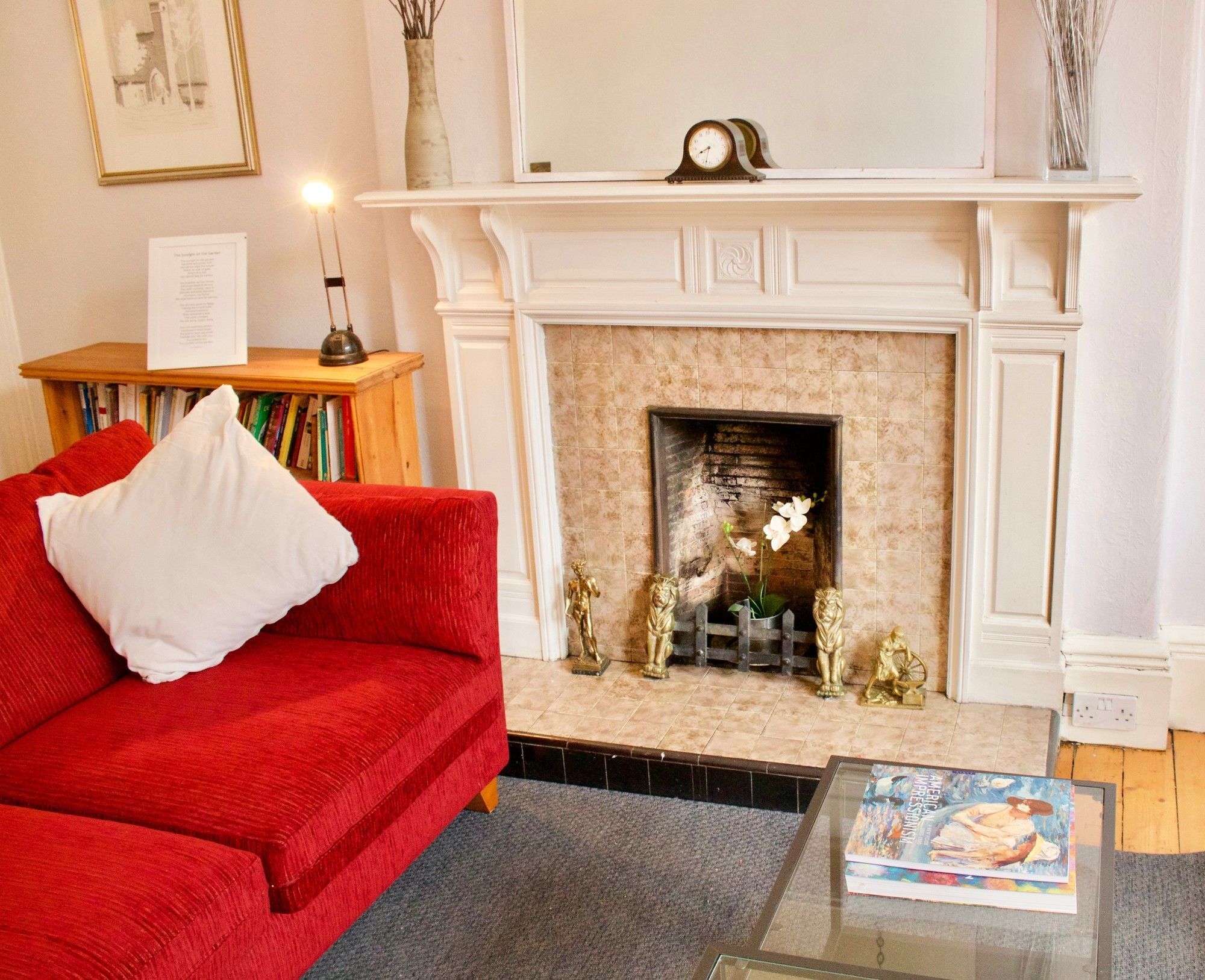 2 Bedroom Flat In Morningside *