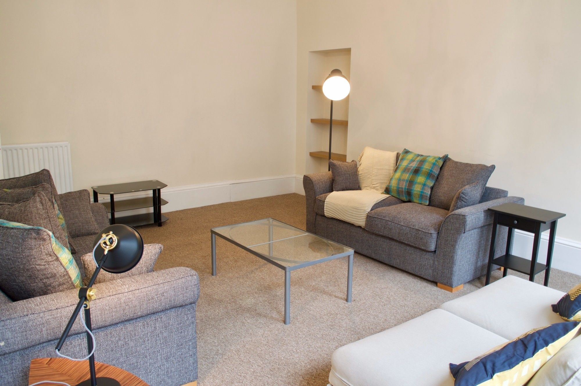 3 Bedroom Accommodates 8 Edinburgh