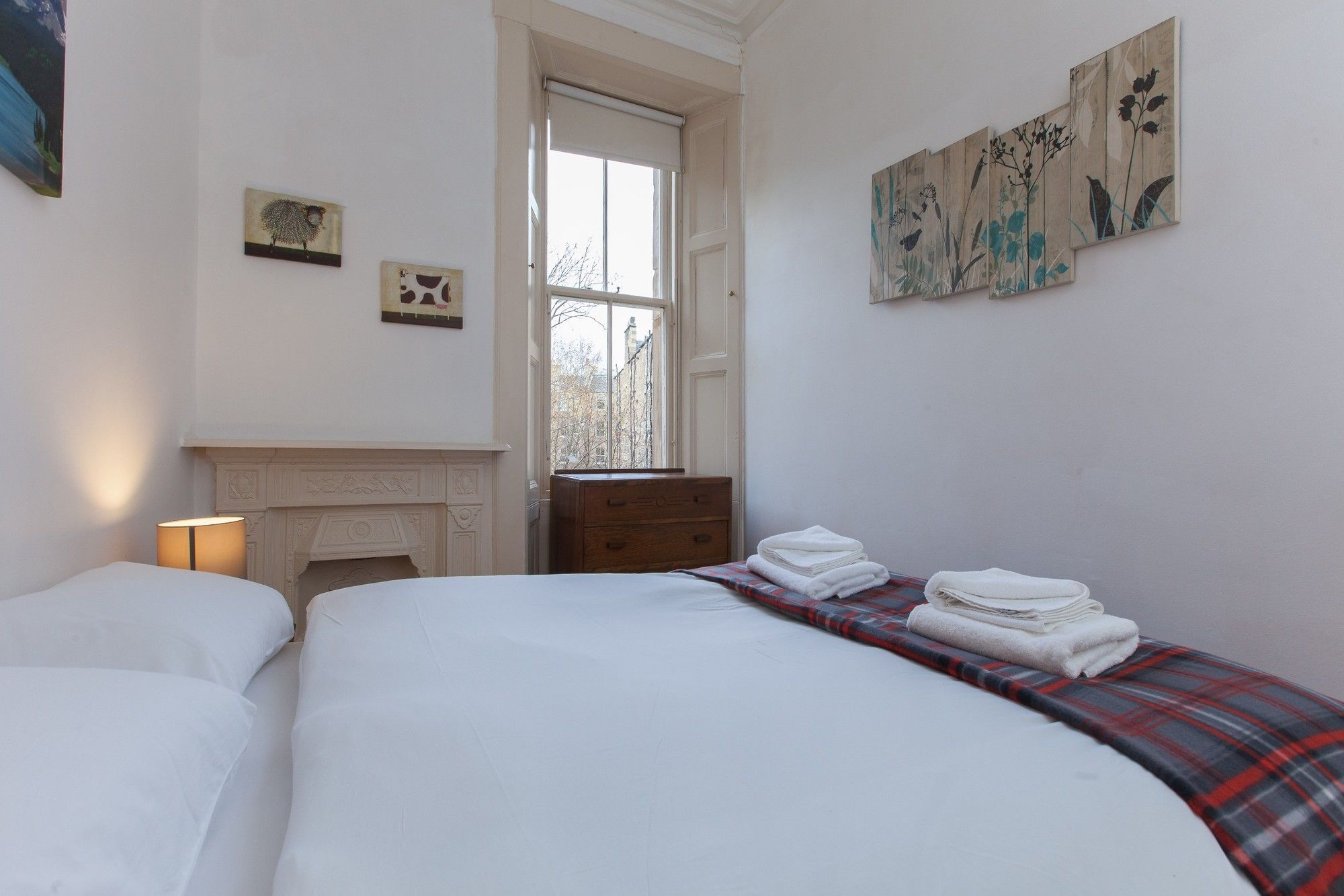 Apartment 2 Bedroom EDI